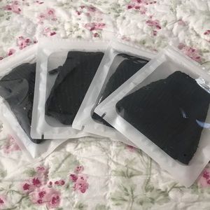 Set of 4 Black Sequin Adjustable Masks 🖤